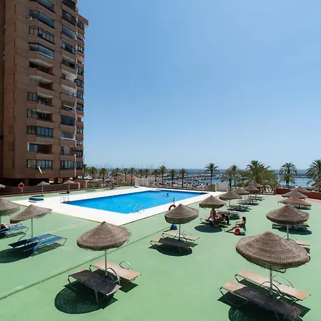 Sur Palmeras 7 *