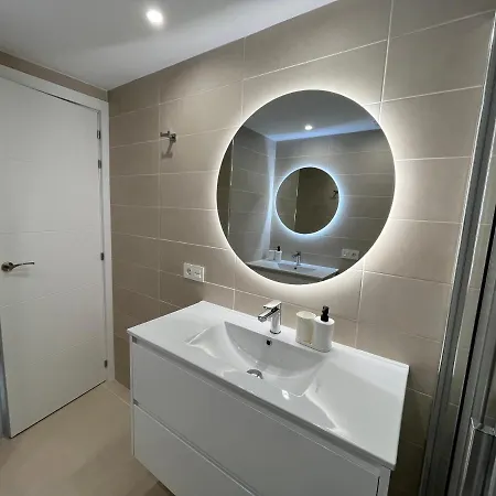 Sur Palmeras 7 شقة